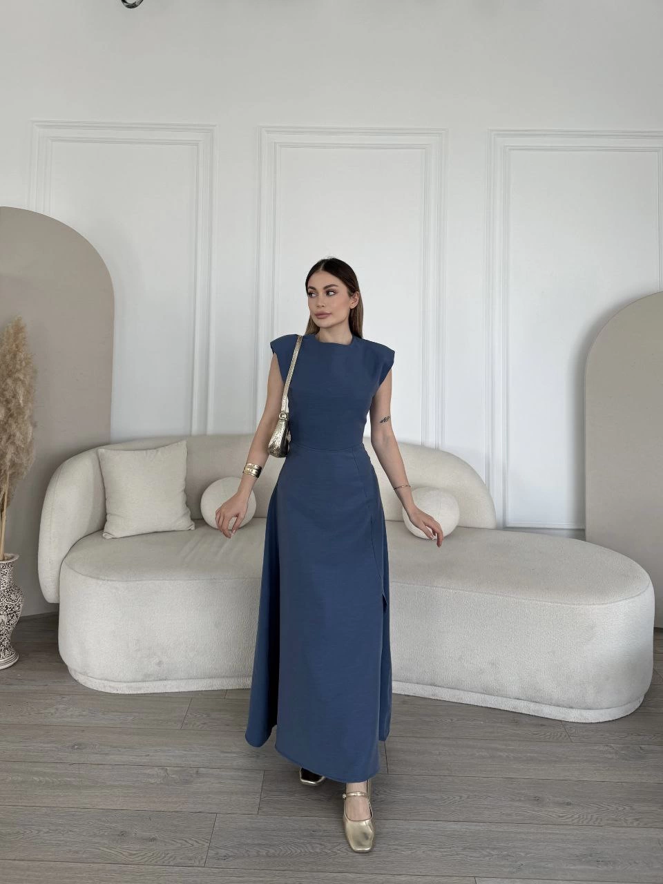 Sofanest Keten Yandan Yırtmaçlı Uzun Elbise Sıfır Kol Elbise - Mavi