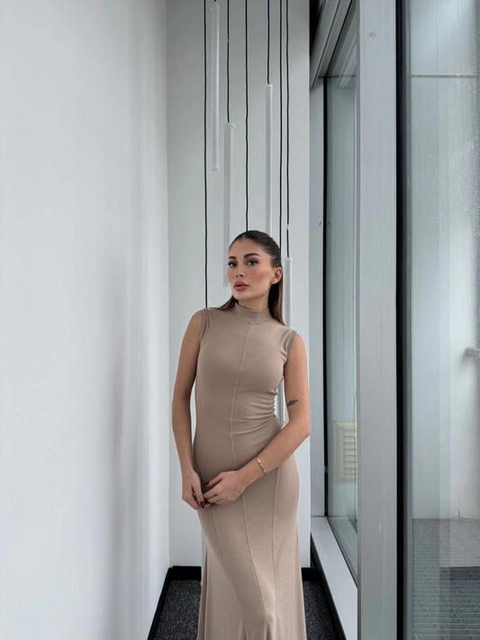 Sofanest Kolsuz Yarım Bogazlı Uzun Elbise- Bej