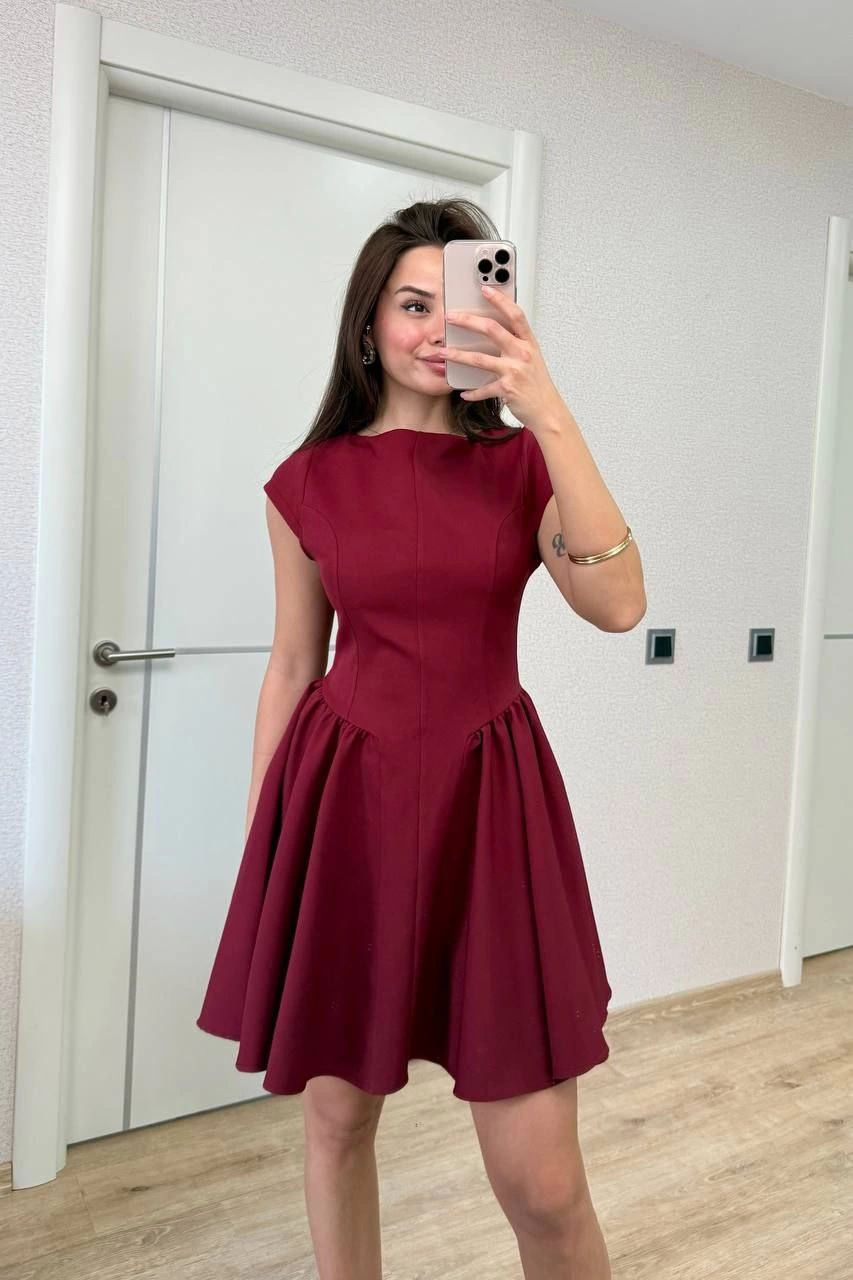 Sofanest Sırt dekolteli Çan Detaylı Mini Elbise - Bordo